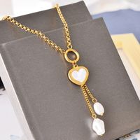 304 Stainless Steel 18K Gold Plated Fashion Plating Inlay Heart Shape Shell Artificial Pearls Shell Necklace main image 1