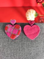 1 Pair Romantic Sweet Heart Shape Beaded Seed Bead Drop Earrings main image 4