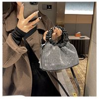 Women's Small Cloth Solid Color Elegant Bucket Magnetic Buckle Ruched Bag sku image 1