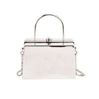 Women's Medium Arylic Solid Color Folds Sexy Square Lock Clasp Box Bag main image 5