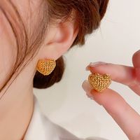 1 Pair Elegant Heart Shape Plating Inlay Copper Artificial Pearls 18k Gold Plated White Gold Plated Earrings main image 1