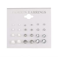 1 Set Ig Style Elegant Retro Solid Color Artificial Crystal Artificial Pearl Alloy Ear Studs main image 3