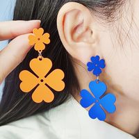 1 Pair Cute Simple Style Four Leaf Clover Spray Paint Alloy Drop Earrings main image 4