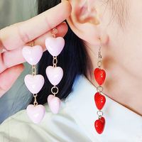 1 Pair Sweet Simple Style Heart Shape Spray Paint Arylic Drop Earrings main image 1