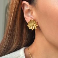 1 Pair Ig Style Sweet Simple Style Flower Plating Titanium Steel 18k Gold Plated Ear Studs main image 1