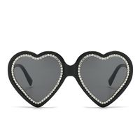 Sweet Cool Style Heart Shape Ac Special-Shaped Mirror Diamond Full Frame Women's Sunglasses main image 5