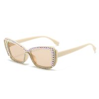 Sweet Streetwear Solid Color Ac Cat Eye Diamond Full Frame Women's Sunglasses main image 2