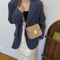 Women's Medium Pu Leather Marble Classic Style Lock Clasp Handbag main image 3