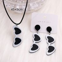 Cute Heart Shape Arylic Printing Women's Drop Earrings main image 3