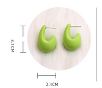 1 Pair Simple Style Geometric Spray Paint Arylic Ear Studs main image 2