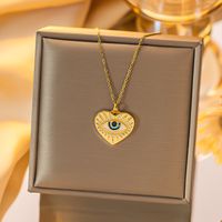 Titanium Steel Copper Gold Plated Simple Style Devil's Eye Hollow Out Inlay Zircon Pendant Necklace sku image 3