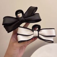 Women's Sweet Simple Style Bow Knot Plastic Cloth Hair Claws main image 3