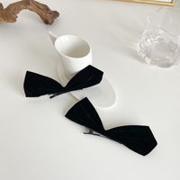 Women's Simple Style Solid Color Cloth Hair Clip sku image 1