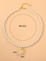Elegant Glam Brief Künstliche Perle Zinklegierung Perlen Überzug Inlay Glas Frau Halskette Mit Anhänger main image 2