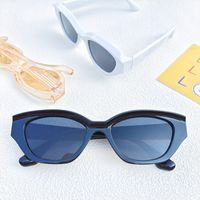 Style IG Style Simple Couleur Unie Pc Résine Oeil De Chat Plein Cadre Femmes De Lunettes De Soleil main image 6