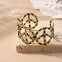 Retro Exaggerated Geometric Gold Plated Alloy Wholesale Bangle sku image 1