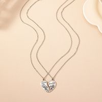 Retro Letter Heart Shape Zinc Alloy Women's Pendant Necklace main image 5