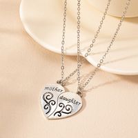 Retro Letter Heart Shape Zinc Alloy Women's Pendant Necklace main image 3
