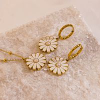 304 Stainless Steel 14K Gold Plated Cute Sweet Enamel Inlay Daisy Shell Pearls Earrings Necklace main image 2