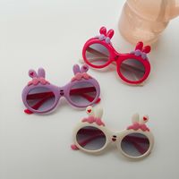Cartoon Style Sweet Rabbit Pc Resin Oval Frame Full Frame Kids Sunglasses main image 2