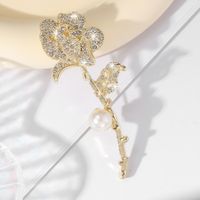 Elegant Sexy Rose Alloy Plating Inlay Artificial Rhinestones Artificial Pearls Women's Brooches sku image 1