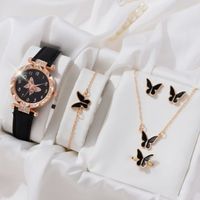 Casual Butterfly Buckle Quartz Women's Watches main image 2