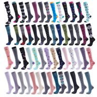 Unisexe Des Sports Bloc De Couleur Nylon Crew Socks Une Paire main image 1