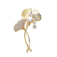 Elegant Glam Geometric Alloy Plating Inlay Artificial Pearls Rhinestones Shell Women's Brooches sku image 12