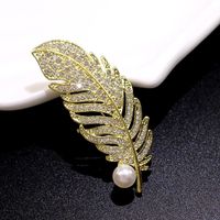 Élégant Glamour Géométrique Alliage Placage Incruster Perles Artificielles Strass Coquille Femmes Broches sku image 54