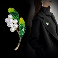 Élégant Glamour Géométrique Alliage Placage Incruster Perles Artificielles Strass Coquille Femmes Broches sku image 26