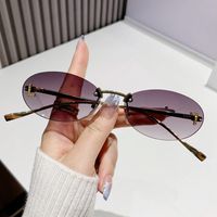 Estilo IG Ropa De Calle Color Sólido Ordenador Personal Marco Ovalado Sin Marco Gafas De Sol Mujer sku image 2