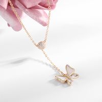 Copper Gold Plated Elegant Simple Style Butterfly Inlay Shell Zircon Necklace main image 1