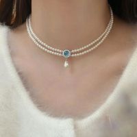Einfacher Stil Klassischer Stil Einfarbig Imitationsperle Legierung Perlen Frau Geschichtete Halskette Halskette main image 5