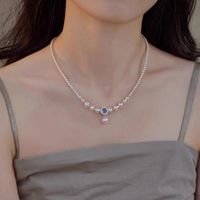 Einfacher Stil Klassischer Stil Einfarbig Imitationsperle Legierung Perlen Frau Geschichtete Halskette Halskette sku image 2