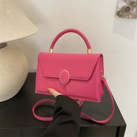 Women's Pu Leather Solid Color Classic Style Flip Cover Handbag main image 4
