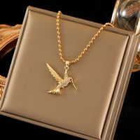 Wholesale Simple Style Bird Stainless Steel Copper Inlay 18K Gold Plated Zircon Pendant Necklace sku image 1