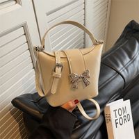 Women's Bow Knot Classic Style Flip Cover Bucket Bag main image 10