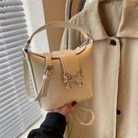 Women's Bow Knot Classic Style Flip Cover Bucket Bag main image 4