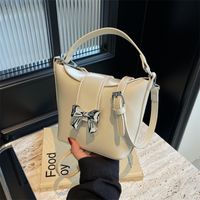 Women's Bow Knot Classic Style Flip Cover Bucket Bag main image 6