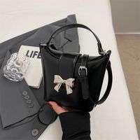 Women's Bow Knot Classic Style Flip Cover Bucket Bag sku image 4