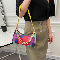 Women's Medium Pu Leather Stripe Streetwear Zipper Underarm Bag main image 5