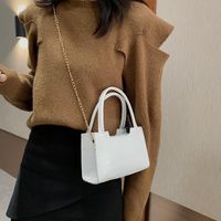Women's Small Pu Leather Solid Color Preppy Style Classic Style Zipper Shoulder Bag main image 5