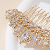 Women's Vacation Sweet Solid Color Alloy Inlay Rhinestones Insert Comb main image 6