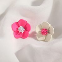 1 Pair Sweet Flower Stoving Varnish Alloy Ear Cuffs sku image 4