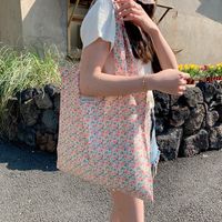 Women's Medium Polyester Ditsy Floral Vacation Open Underarm Bag sku image 9