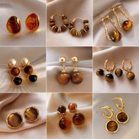 1 Pair Elegant Simple Style Geometric Plating Tiger Eye Drop Earrings Ear Studs main image 6