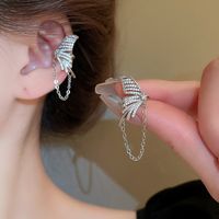 1 Pair Elegant Simple Style Geometric Butterfly Alloy Zircon Ear Cuffs main image 6