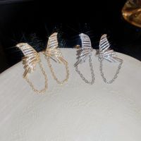 1 Pair Elegant Simple Style Geometric Butterfly Alloy Zircon Ear Cuffs main image 5