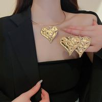 Exaggerated Simple Style Heart Shape Alloy Plating Women's Earrings Necklace main image 1