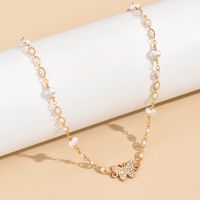 Elegant Simple Style Butterfly Alloy Plating Inlay Artificial Pearls Rhinestones Women's Choker main image 6